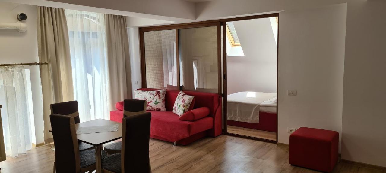 Aparthotel Perla